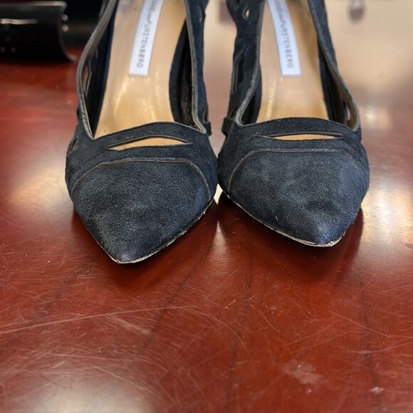 Diane Von Furstenberg Navy Suede Cut Out Heels sz 5 - Picture 3 of 7